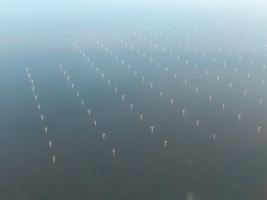 London_Array_from_Air_2019