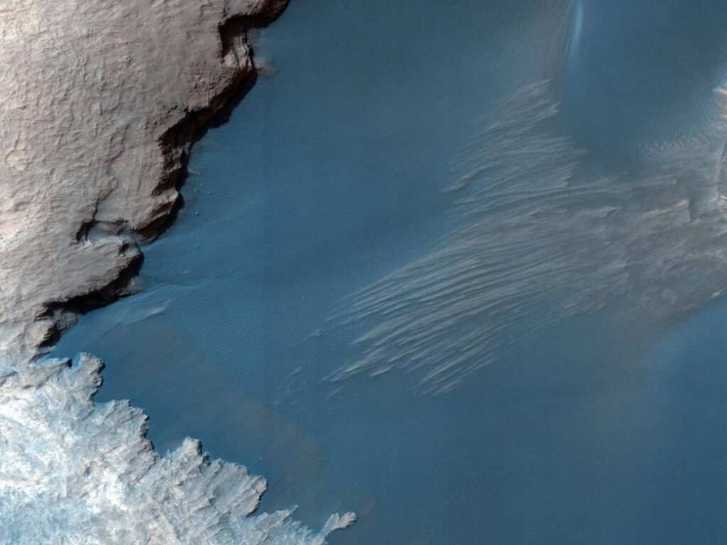 517510main_PIA13728_full