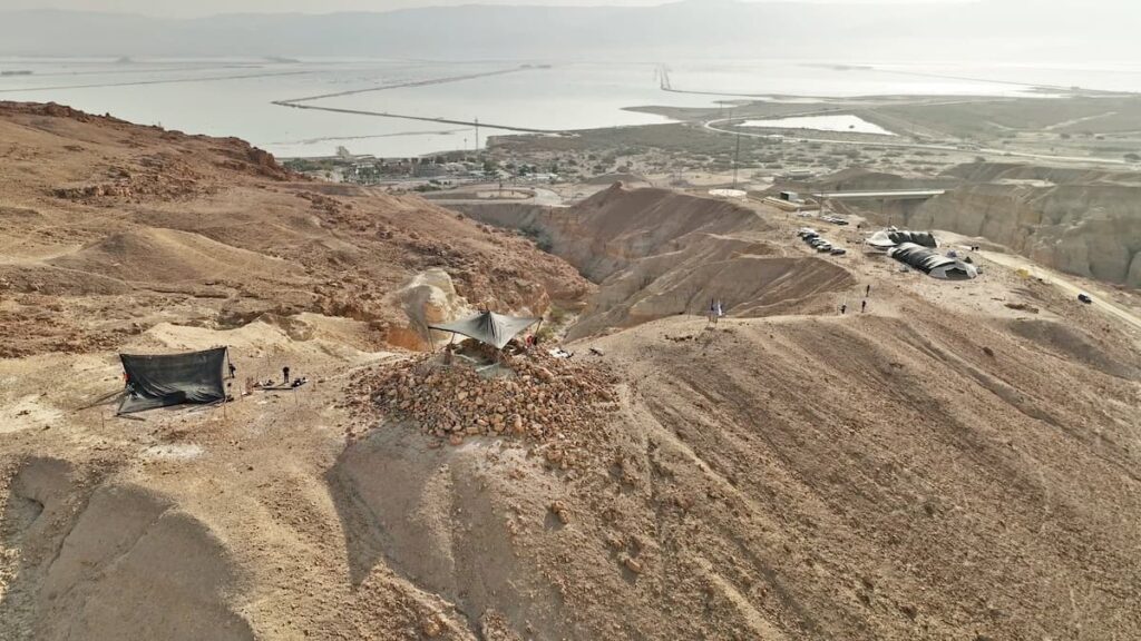 Vista de excavaciones en el desierto de Judea. Crédito Autoridad de Antigüedades de Israel (1)